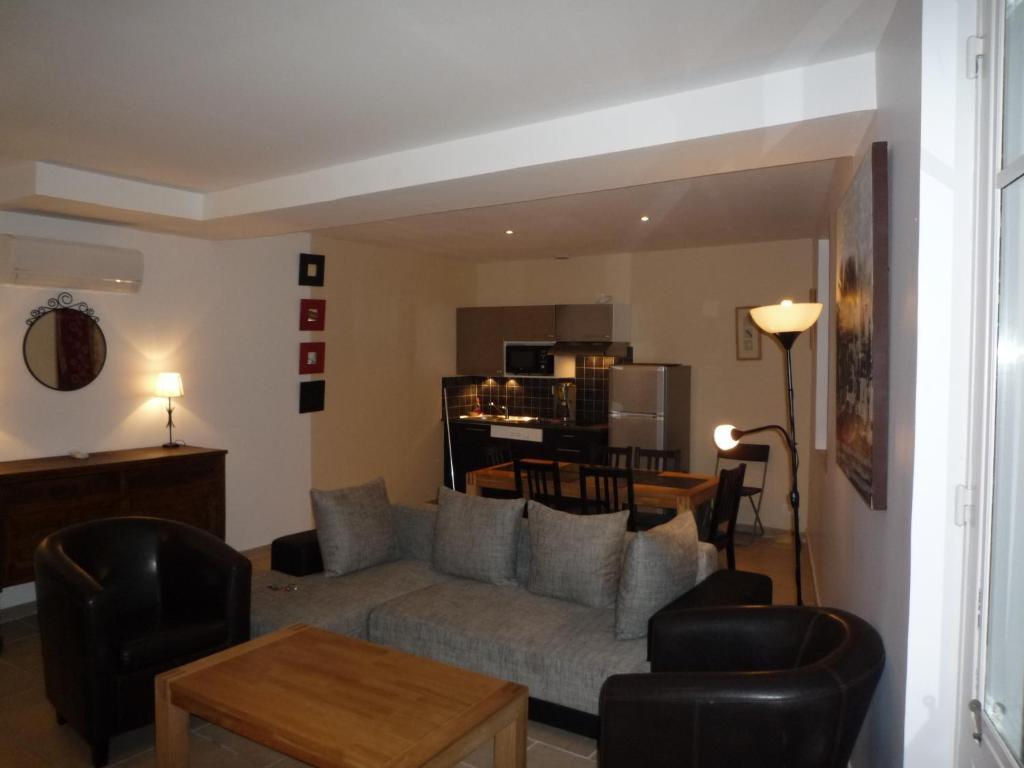 Residence Saint Simon Carcassonne Ruang foto